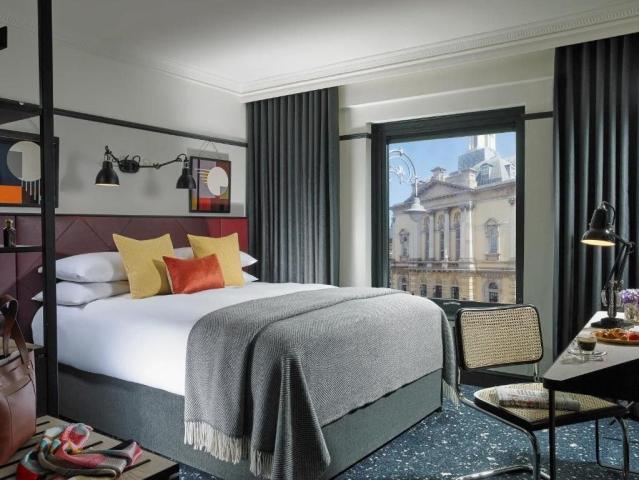 Hotel The Mont