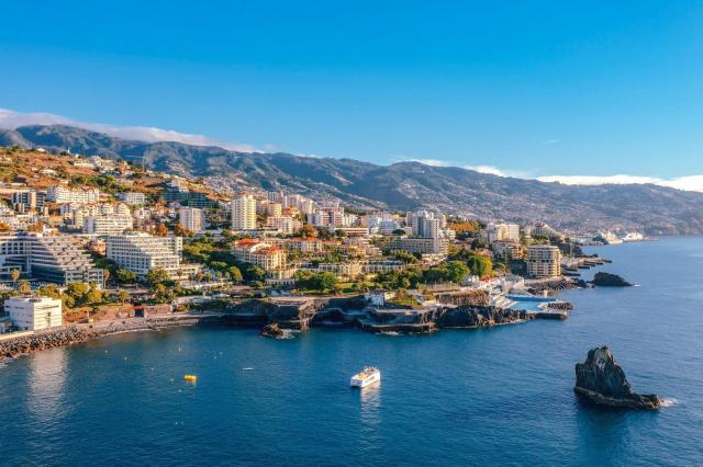 Neobyčejné Kanárské ostrovy a Madeira