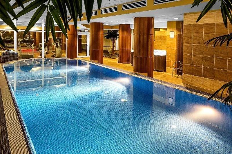 Grand Royal Hotel