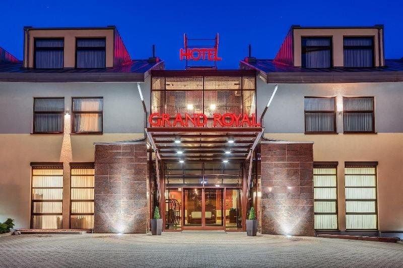 Grand Royal Hotel