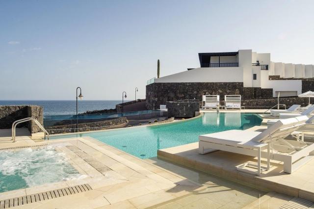 Hotel Royal Marina Suites Boutique Hotel
