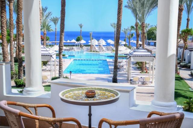 Jaz Fanara Resort & Residence
