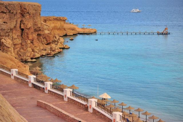 Jaz Fanara Resort & Residence