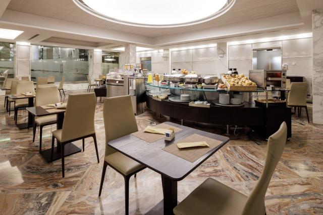 Hotel Universo