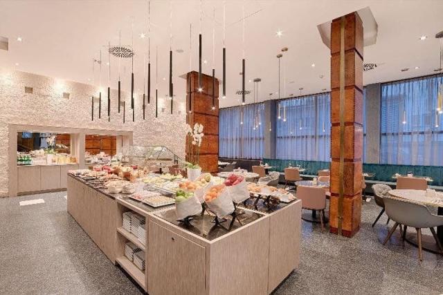 Hotel NH Firenze