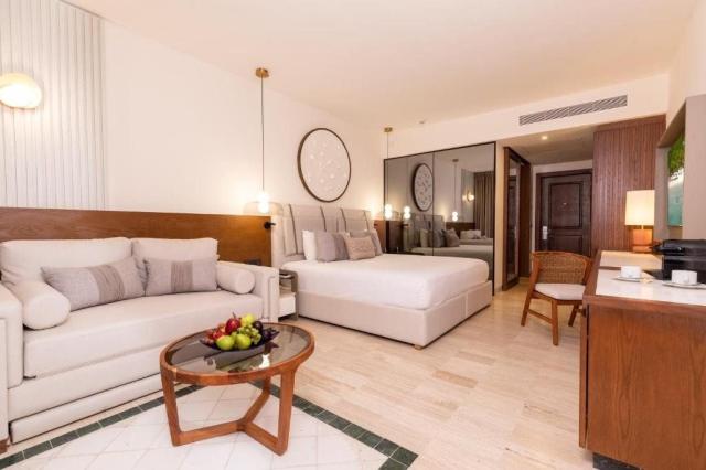 Hotel Grand Palladium Kantenah Resort