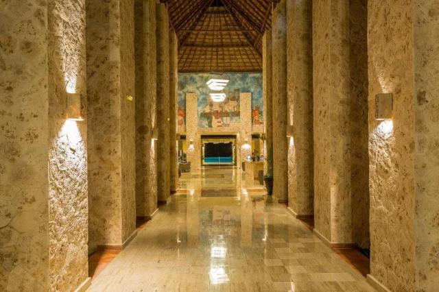 Hotel Grand Palladium Kantenah Resort