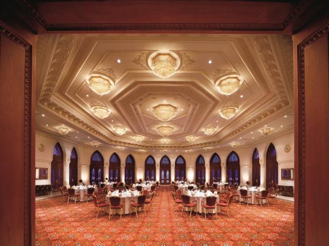 Al Bustan Palace