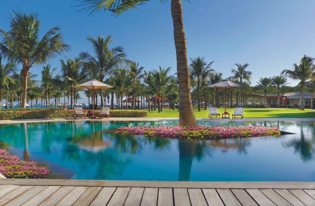 Al Bustan Palace