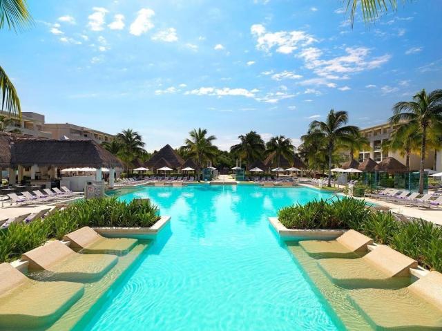 Hotel Paradisus La Perla