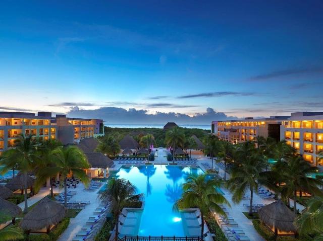 Hotel Paradisus La Perla