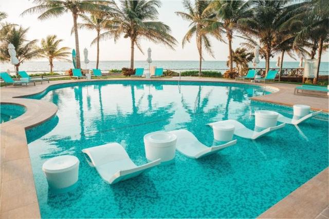 Hotel Margaritaville Beach Resort Riviera Cancun