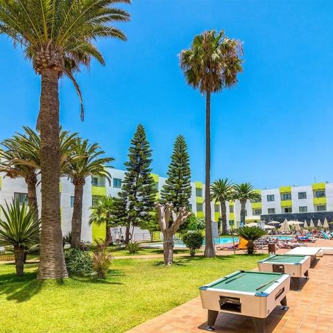 LIVVO Corralejo Beach Hotel