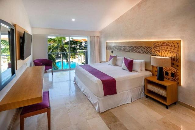 Hotel Viva Wyndham Azteca