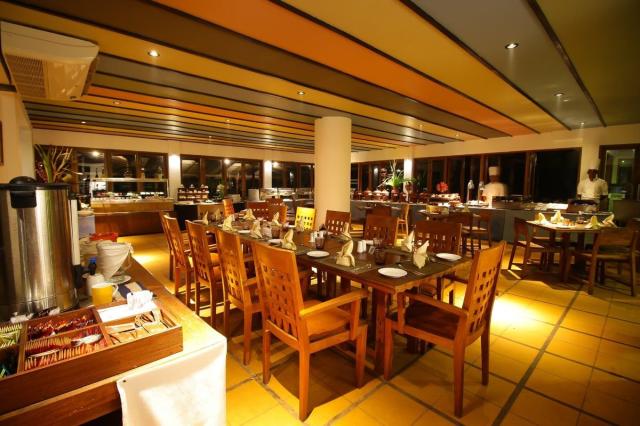 Hotel Dickwella Resort & Spa