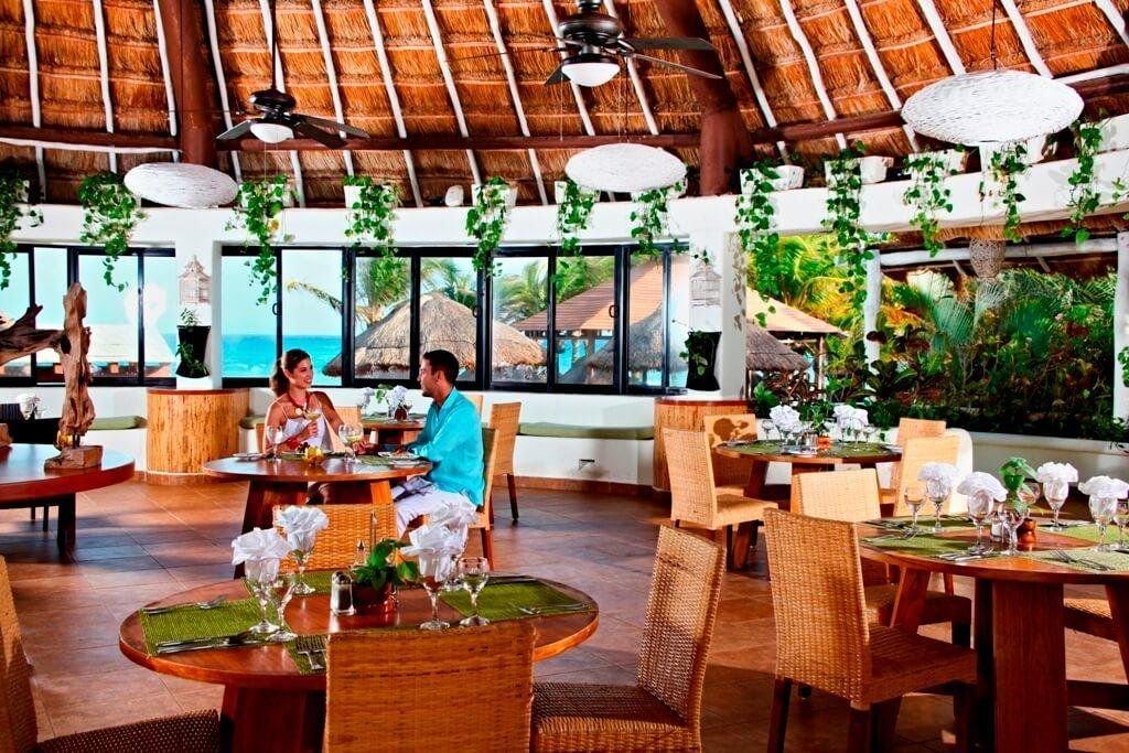 Hotel Sandos Caracol Eco Resort