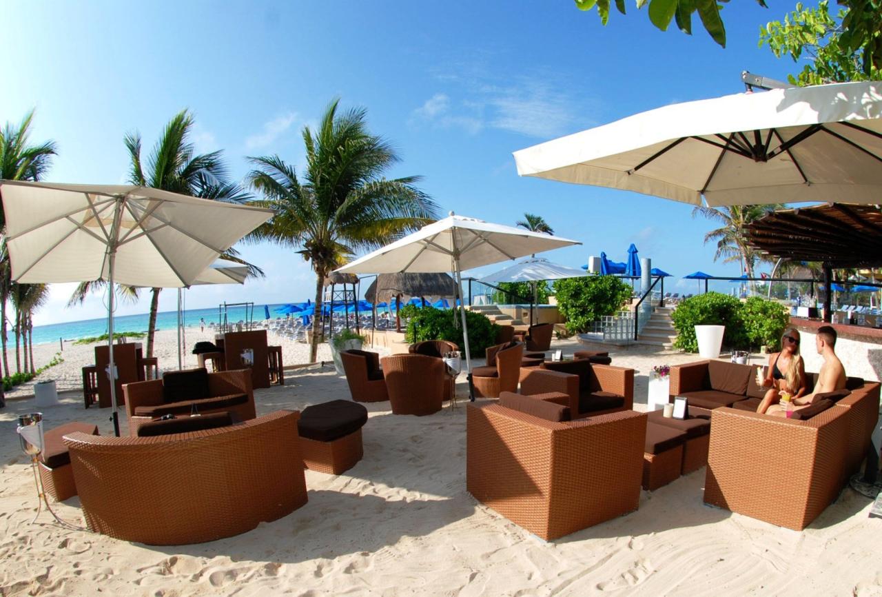 Hotel The Reef Playacar