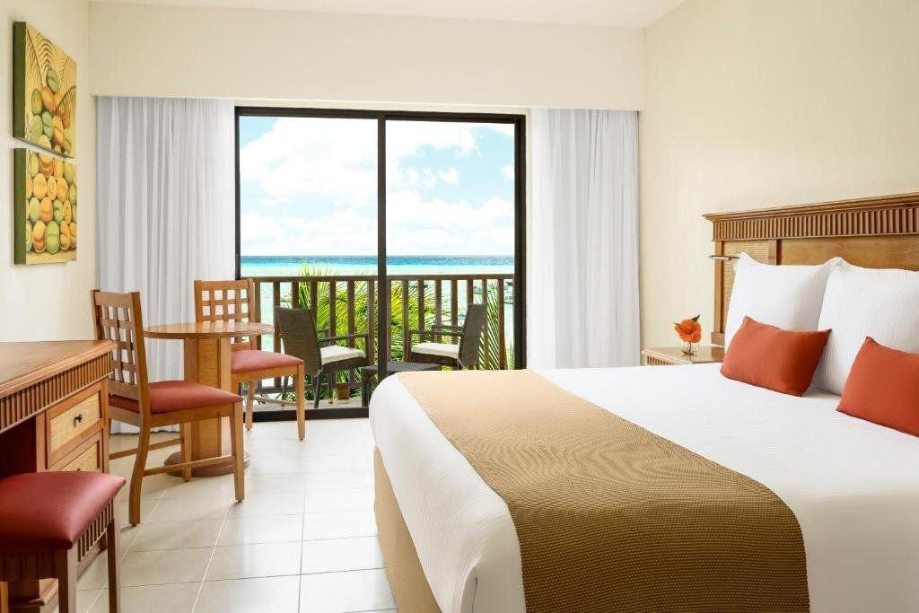 Hotel The Reef Coco Beach