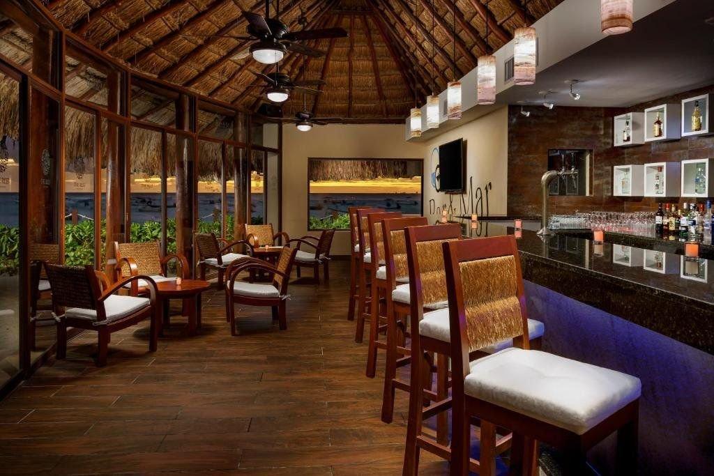 Hotel The Reef Coco Beach