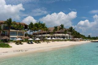 The Reef Coco Beach