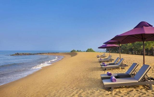 Hotel Avani Kalutara Resort