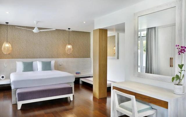 Hotel Avani Kalutara Resort
