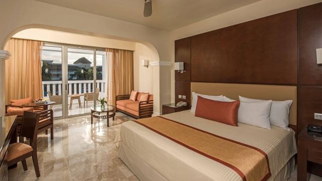 Hotel Grand Riviera Princess