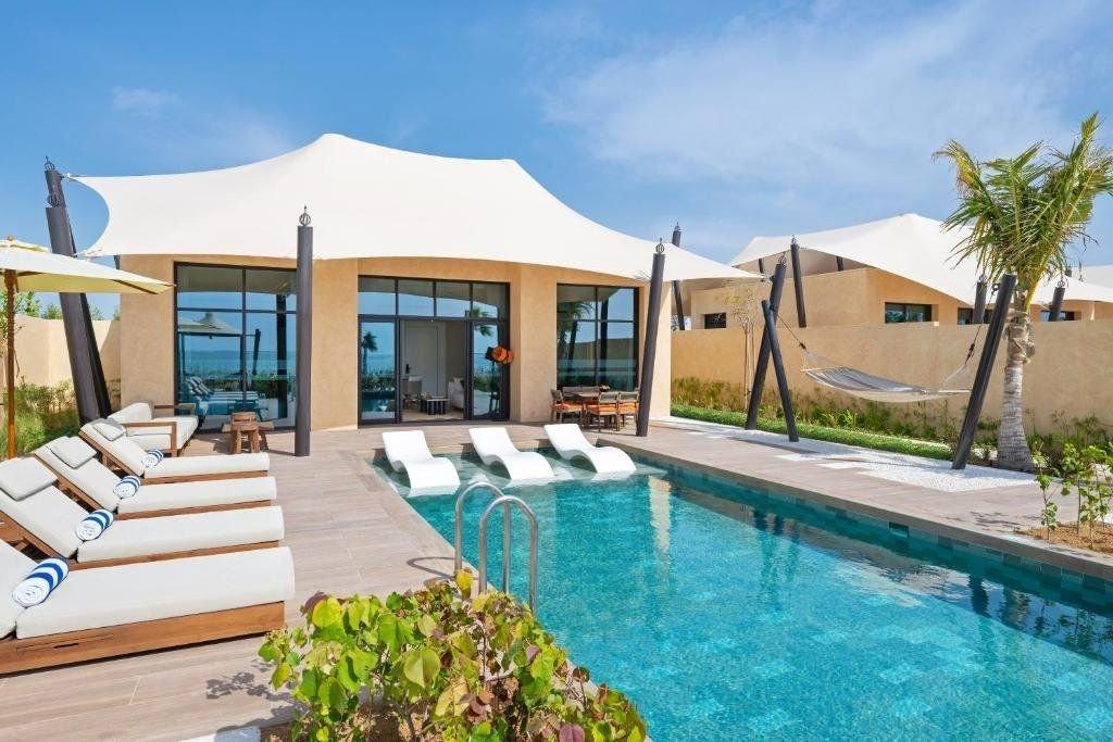 Bab Al Nojoum Hudayriyat Villas