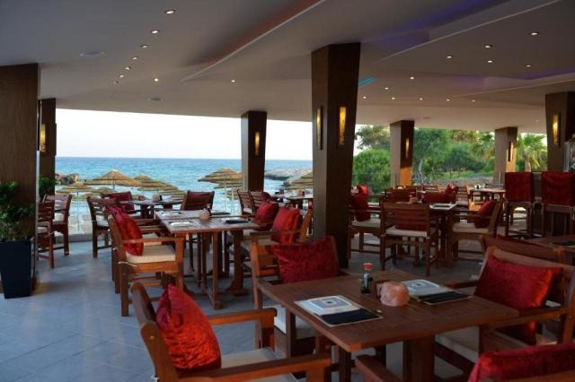 Hotel Adams Beach
