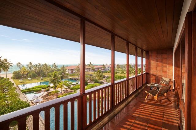 Hotel Cinnamon Bentota Beach