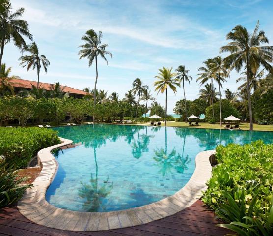 Hotel Cinnamon Bentota Beach