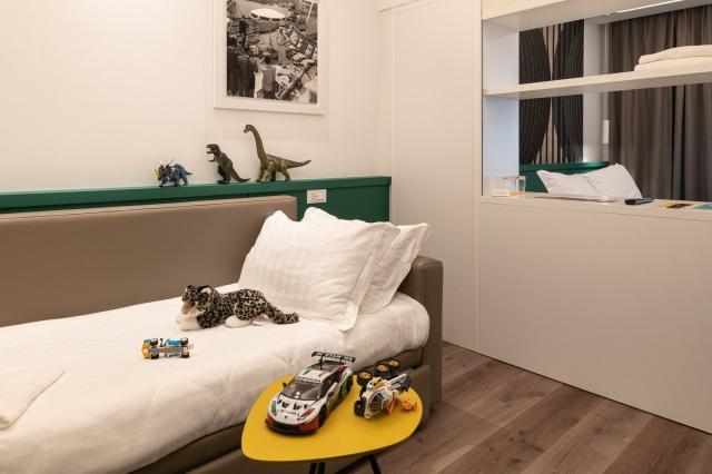 Smart Hotel - Naples Harbour