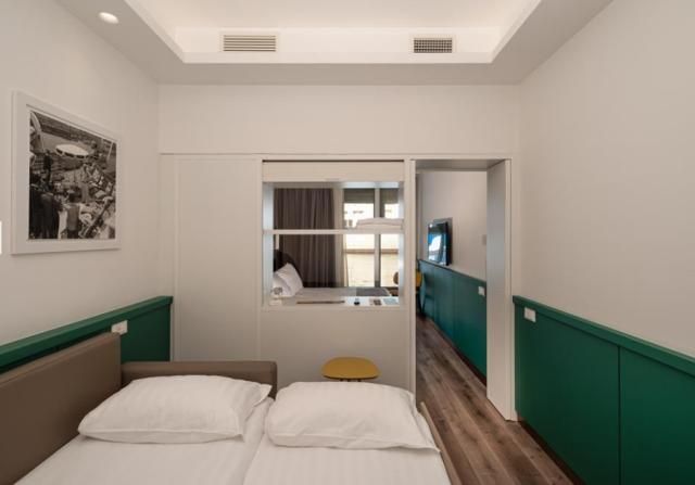 Smart Hotel - Naples Harbour