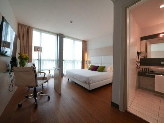 Hotel Pisa Tower