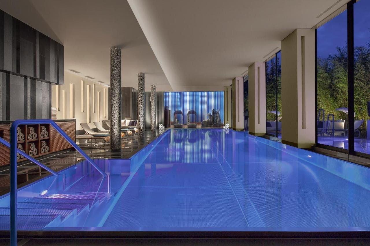 Royal Savoy Hotel & Spa