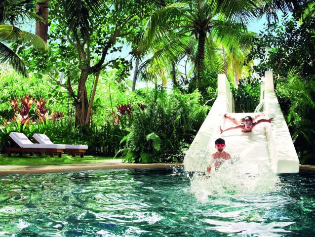 One and Only Reethi Rah