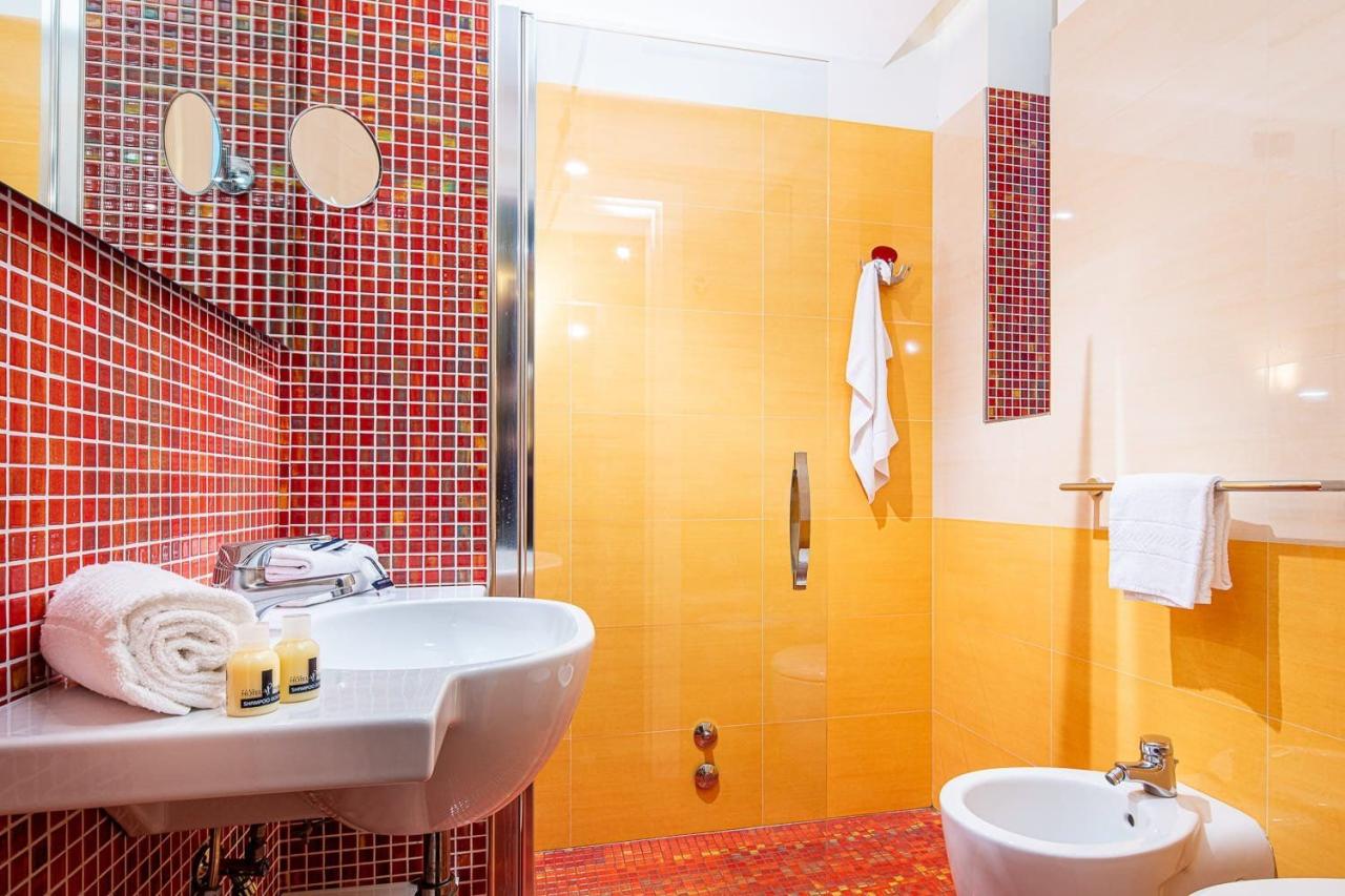 Hotel Parigi