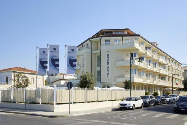 Grand Hotel