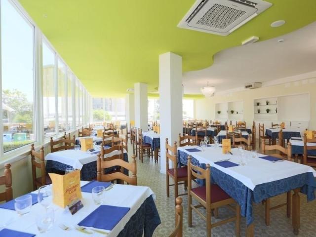 Hotel Family Marina Beach