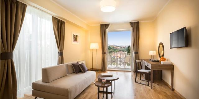 Remisens Casa Rosa