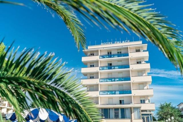 Hotel Palace