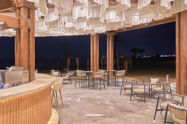True Beach Resort