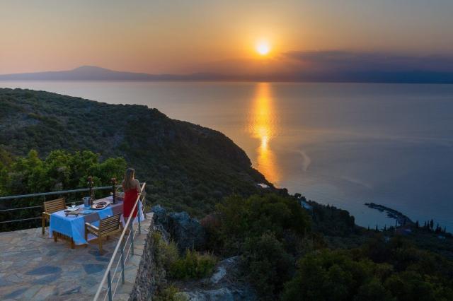 Hotel Searocks Exclusive Villas Resort