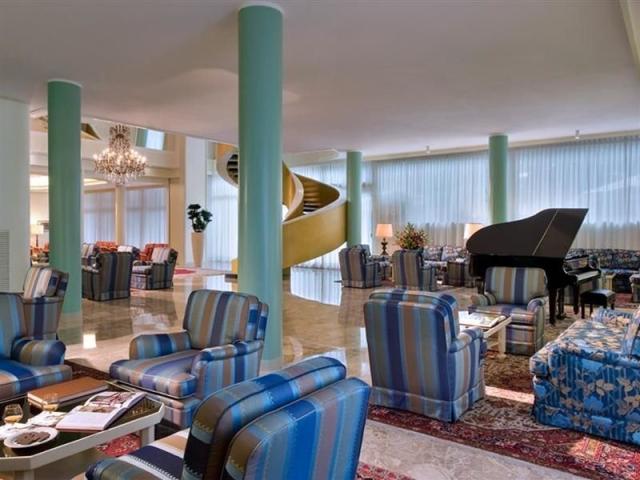 Hotel Bristol Buja
