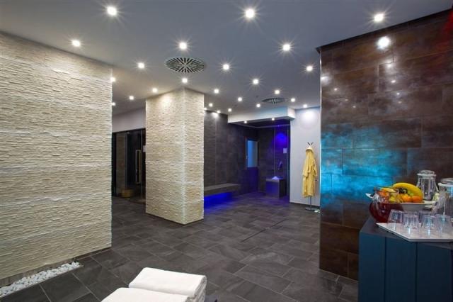 Hotel Bristol Buja