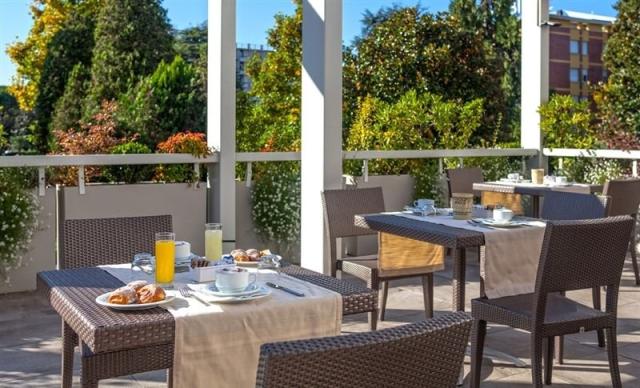 Hotel Bristol Buja