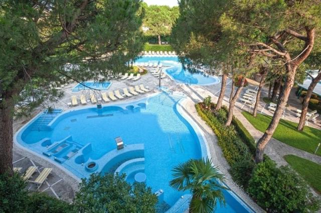 Hotel Bristol Buja