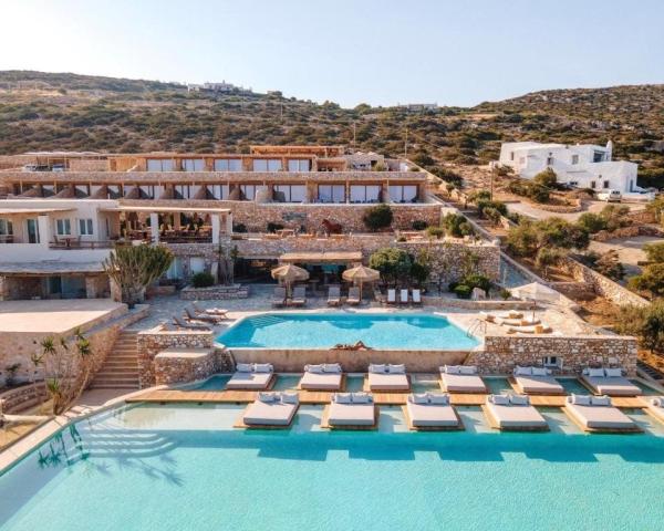 Hotel Mythic Paros