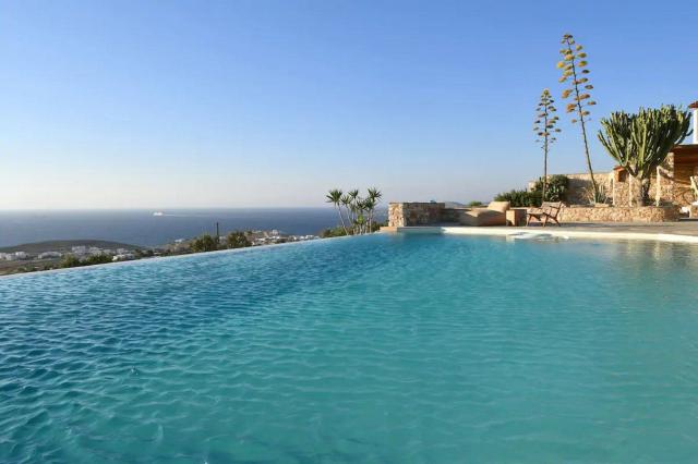 Hotel Mythic Paros