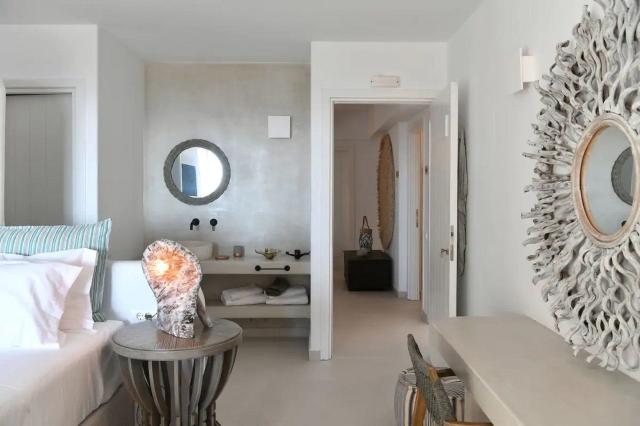 Hotel Mythic Paros